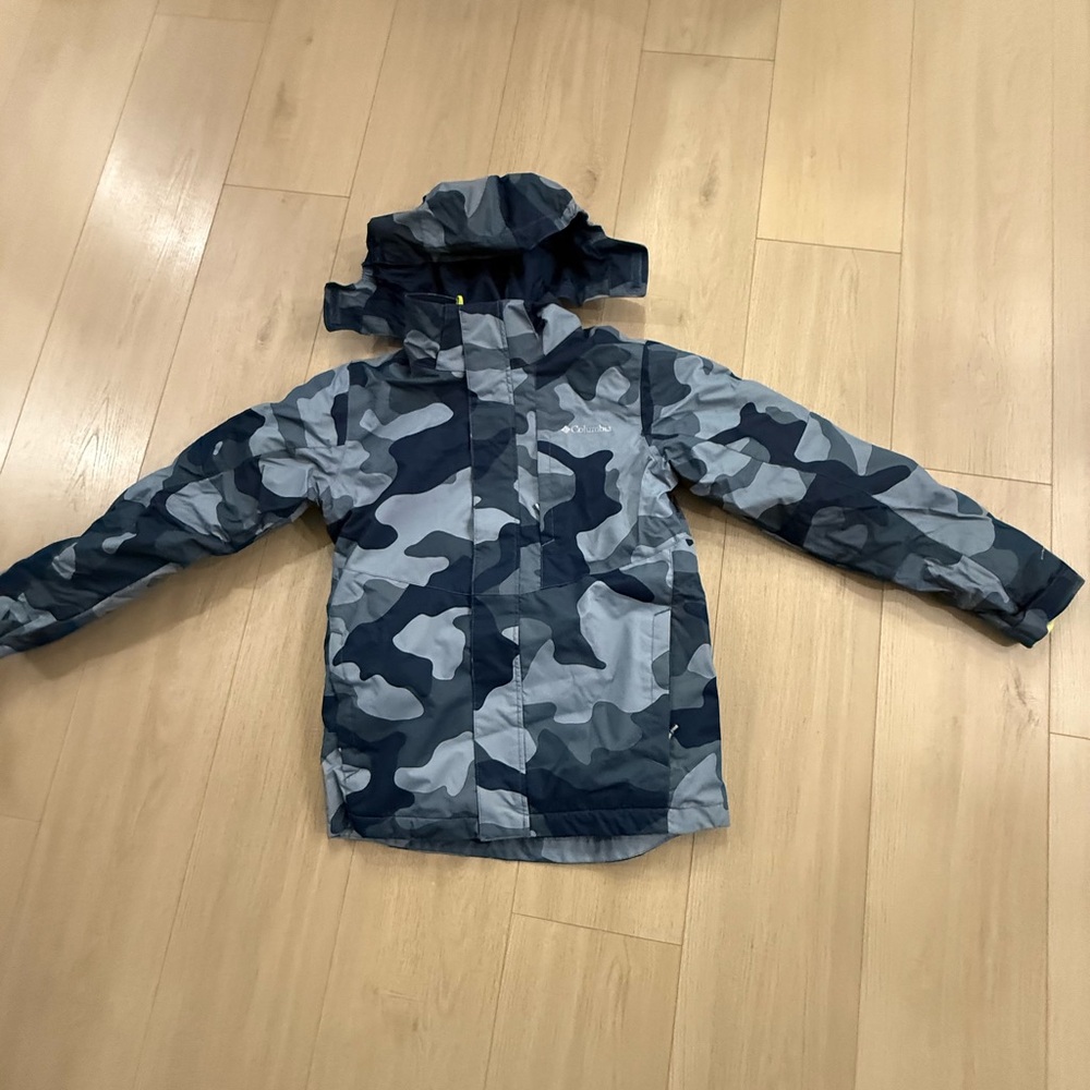Columbia Camouflage Hooded Jacket